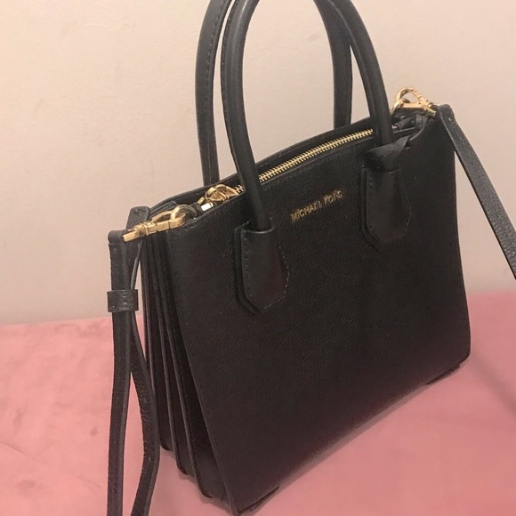 RARE Accordion style Michael Kors medium Mercer bag - Picture 1 of 10